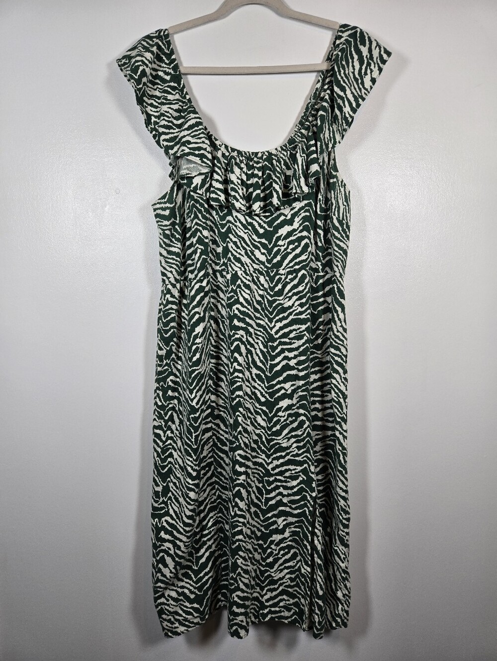 Ava & Viv Linen Blend Green White Tiger Zebra Animal Print Dress Plus Size XXL